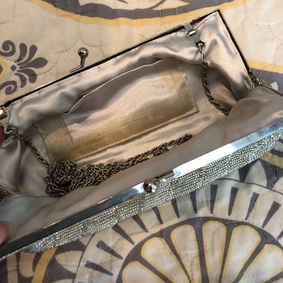 Cache Clutch - Picture 4 of 5